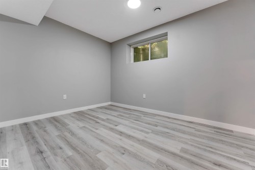 2639 17 Avenue Nw, Edmonton, AB 