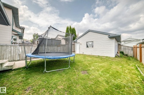 4520 149 Avenue Nw, Edmonton, AB 