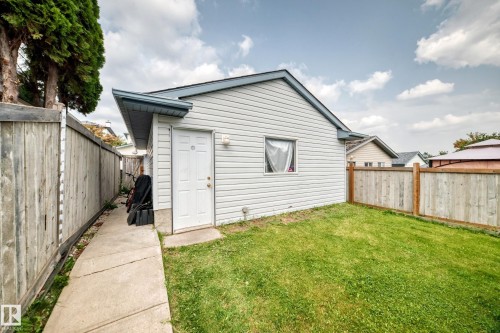 4520 149 Avenue Nw, Edmonton, AB 