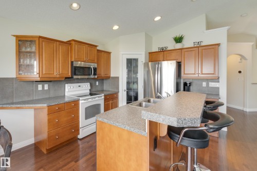 14040 145 Avenue Nw, Edmonton, AB 