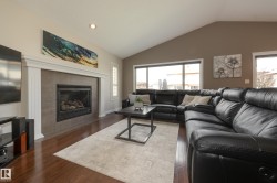 14040 145 Avenue NW  Edmonton, AB T6V 1Y2