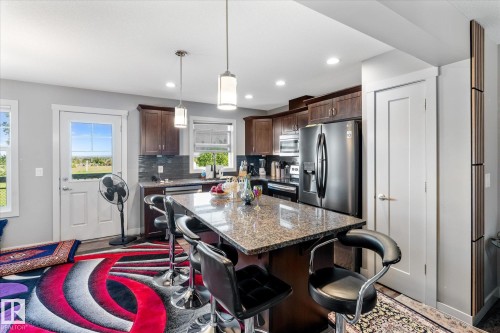 #2 5203 149 Av Nw, Edmonton, AB 