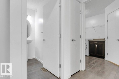 3007 13 Avenue Nw, Edmonton, AB 