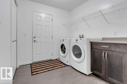 3007 13 Avenue Nw, Edmonton, AB 