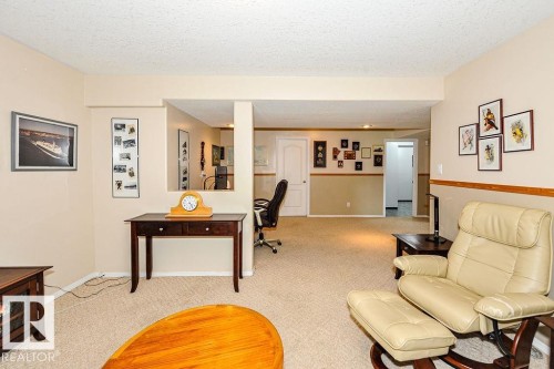 4720 51 Street, Camrose, AB - Indoor