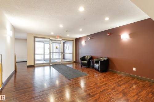 #302 2229 44 Av Nw, Edmonton, AB 