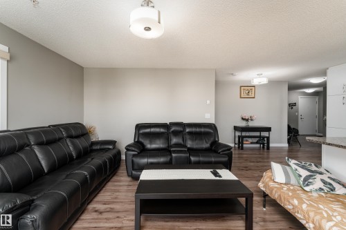#302 2229 44 Av Nw, Edmonton, AB 