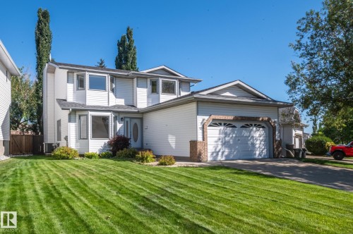 13 CANYON Drive   Sherwood Park, AB T8H 1N3