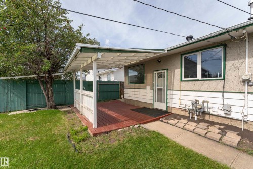 16029 95 Avenue Nw, Edmonton, AB 