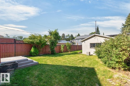 8730 84 Avenue Nw, Edmonton, AB 