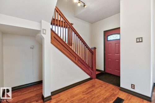 8730 84 Avenue Nw, Edmonton, AB 