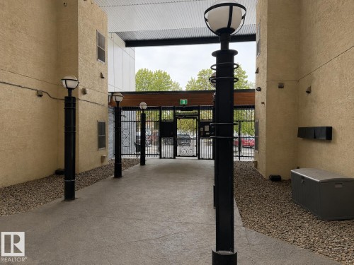 #128 10531 117 St Nw, Edmonton, AB - Indoor