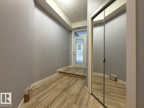 #128 10531 117 St Nw, Edmonton, AB - Indoor Photo Showing Other Room
