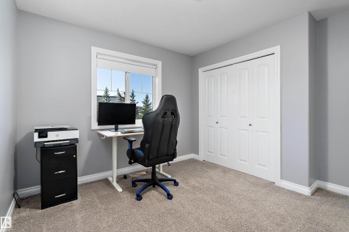 3893 Gallinger Loop Nw, Edmonton, AB 