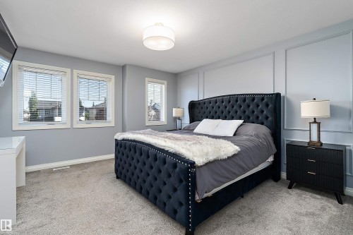 3893 Gallinger Loop Nw, Edmonton, AB 
