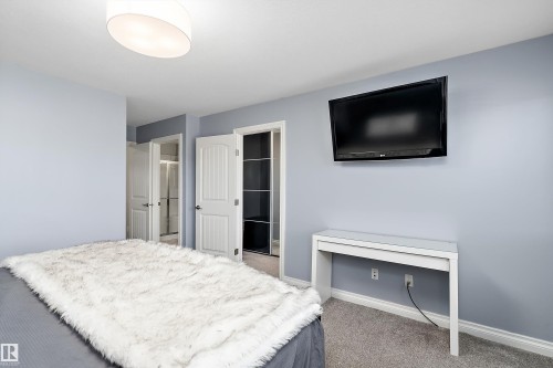 3893 Gallinger Loop Nw, Edmonton, AB 