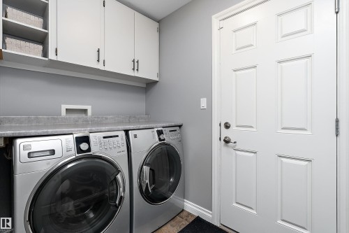 3893 Gallinger Loop Nw, Edmonton, AB 