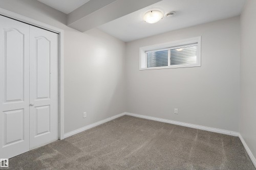 3893 Gallinger Loop Nw, Edmonton, AB 
