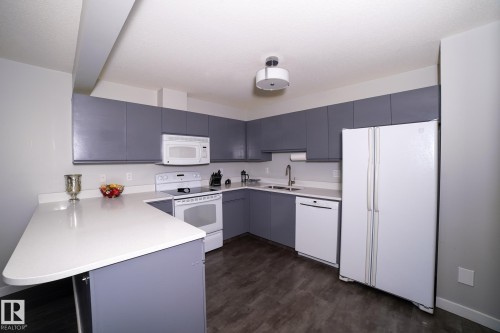 #27 9505 176 St Nw, Edmonton, AB 