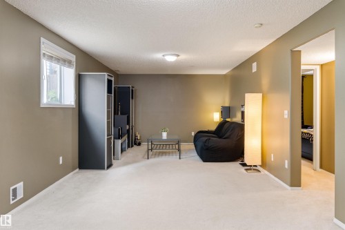 15309 138B Street Nw, Edmonton, AB - Indoor