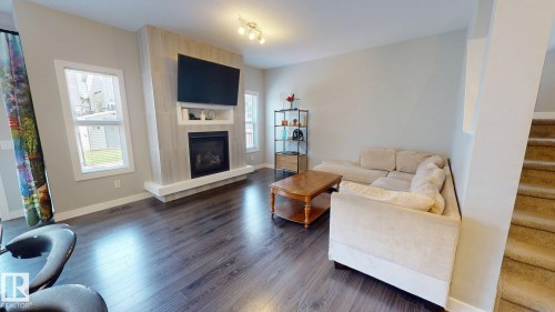 7304 Edgemont Way Nw, Edmonton, AB 
