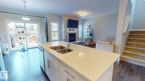 7304 Edgemont Way Nw, Edmonton, AB 