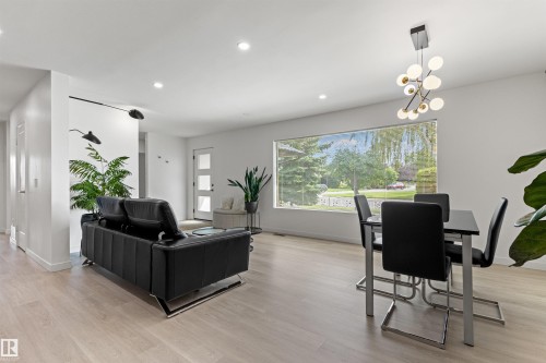 4704 106A Avenue Nw, Edmonton, AB 