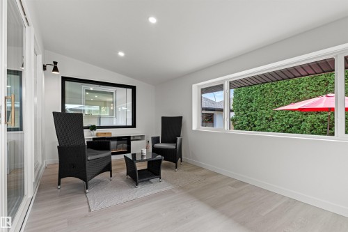 4704 106A Avenue Nw, Edmonton, AB 