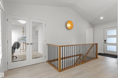 4704 106A Avenue Nw, Edmonton, AB 