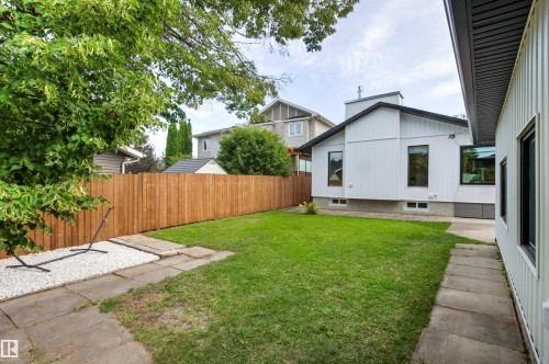 4704 106A Avenue Nw, Edmonton, AB 