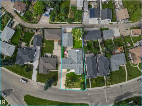 4704 106A Avenue Nw, Edmonton, AB 