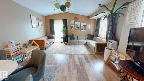 623 Willow Court Nw, Edmonton, AB 