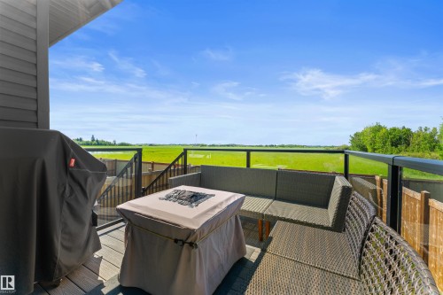19 Sturtz Place, Leduc, AB 
