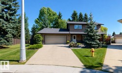 211 Graham Place  Sherwood Park, AB T8A 3N8