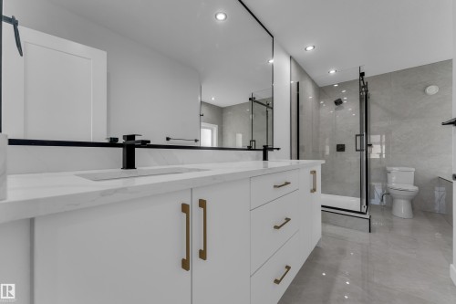 6804  173 Ave Nw, Edmonton, AB 