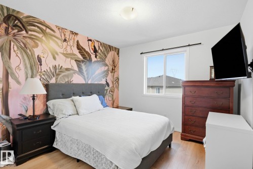 12825 207 Street Nw, Edmonton, AB 