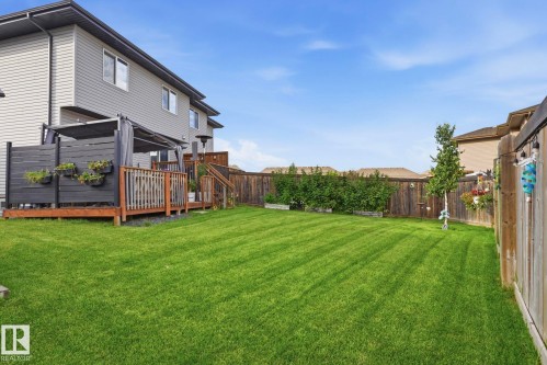 12825 207 Street Nw, Edmonton, AB 