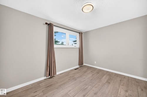 12730 90 Street Nw, Edmonton, AB 