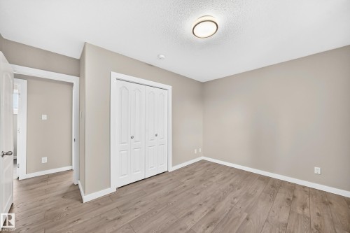 12730 90 Street Nw, Edmonton, AB 