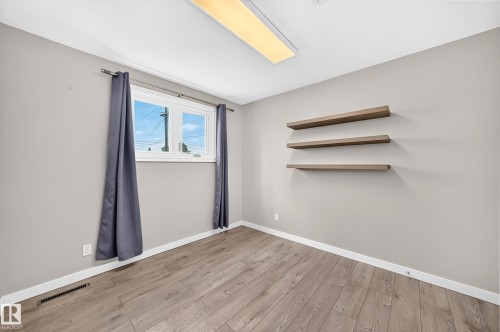 12730 90 Street Nw, Edmonton, AB 