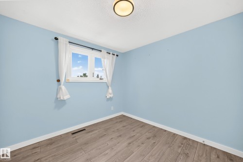 12730 90 Street Nw, Edmonton, AB 