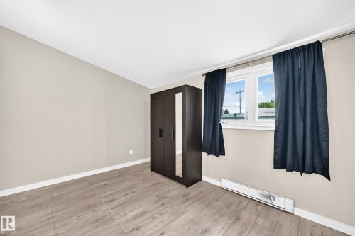 12730 90 Street Nw, Edmonton, AB 