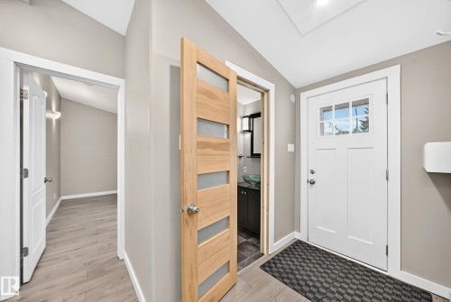 12730 90 Street Nw, Edmonton, AB 