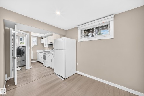 12730 90 Street Nw, Edmonton, AB 