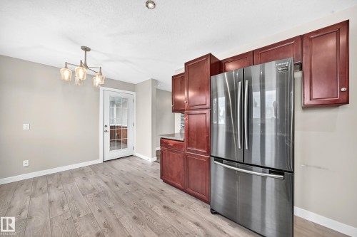 12730 90 Street Nw, Edmonton, AB 