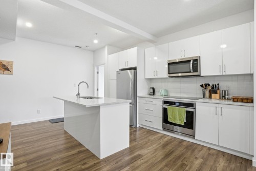 #311 11503 76 Av Nw, Edmonton, AB - Indoor Photo Showing Kitchen With Upgraded Kitchen