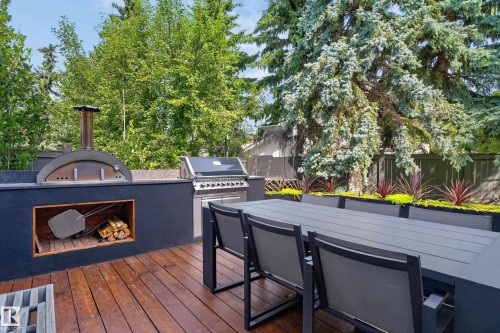 653 Whiston Wynd Nw, Edmonton, AB 