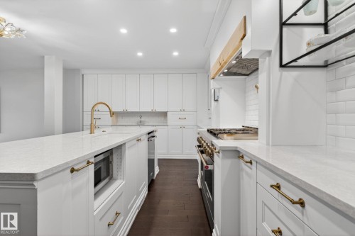 14808 45 Avenue Nw, Edmonton, AB 