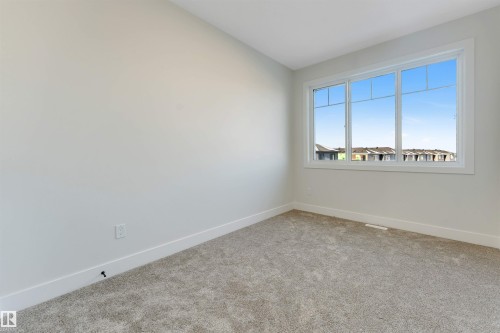 7156 177 Avenue Nw, Edmonton, AB 