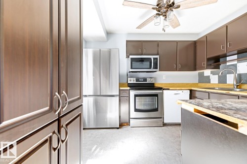 6 Lundy Park Road, Stony Plain, AB 